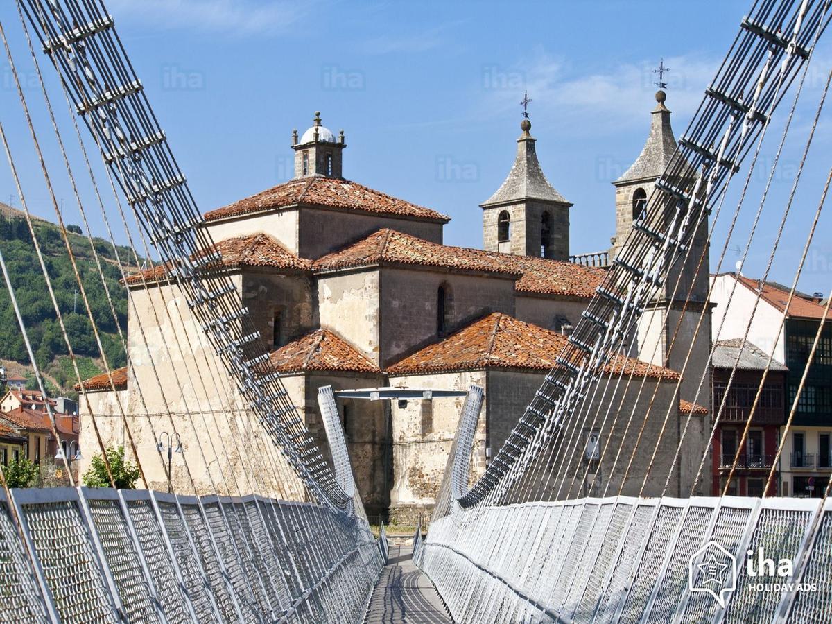 Hostal Los Nogales Cangas De Narcea Buitenkant foto